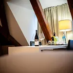 Design & Restaurant Loewen Hotel 4*