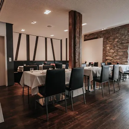 Design & Restaurant Loewen