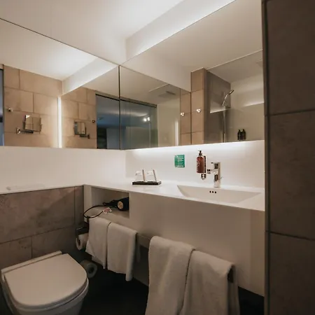 Готель Design & Restaurant Loewen