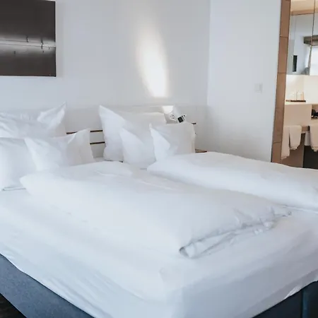 Design & Restaurant Loewen Hotel