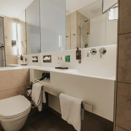 Hotel Design & Restaurant Loewen