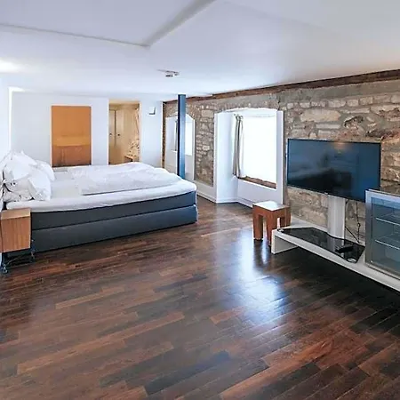 Design & Restaurant Loewen Hotel 4*