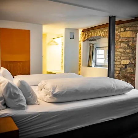Hotel Design & Restaurant Loewen