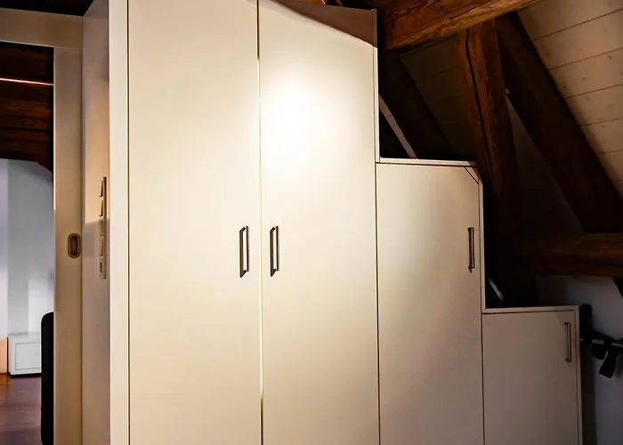 Design & Restaurant Loewen מלון